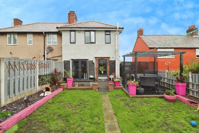 Redvers Buller Road, Chesterfield, photo 1