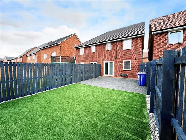 Photo 2 — Riverside Lane, DONCASTER