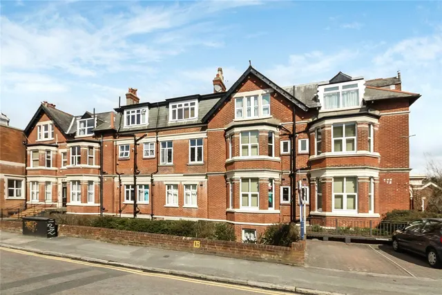 Norwich Avenue West, Bournemouth, Dorset, BH2, photo 1