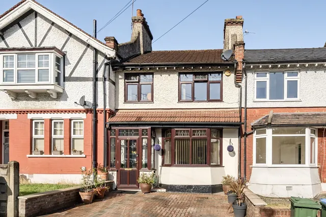 Rochdale Road, SE2, photo 1