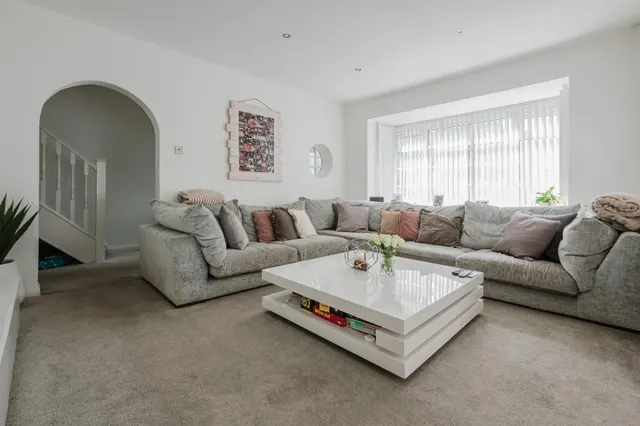 Photo 3 — Hillingdon Road, Whitefield, M45