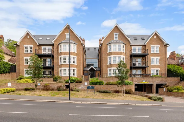 Foxley Lane, Purley, CR8, photo 1