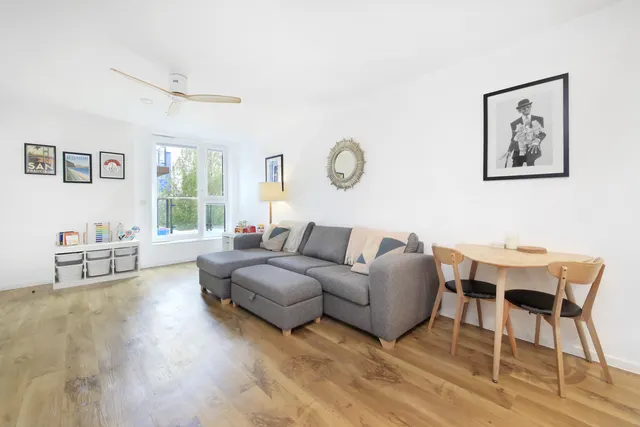 Juniper Drive, Battersea, SW18, photo 3