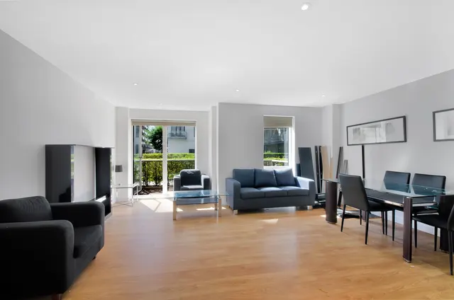Kara Court, Caspian Wharf, Seven Sea Gardens, Bow, London, E3, photo 1