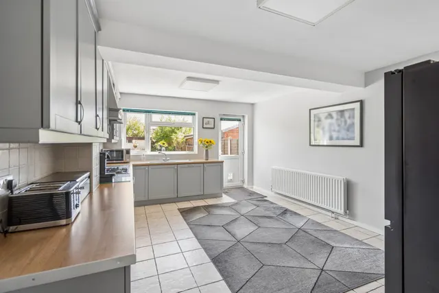 Knutsford Avenue, Watford, WD24, photo 3