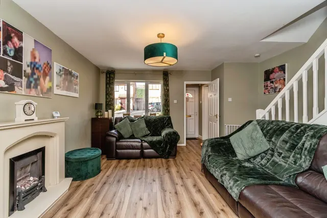Mountain Pine Close, Hednesford, WS12, photo 2