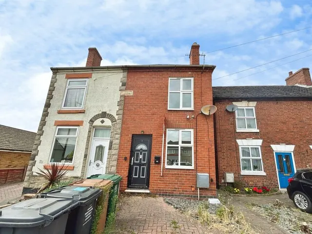 Bretby Road, Newhall, Derbyshire, DE11, photo 1