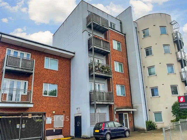 James Watt Way, Erith, DA8, photo 1