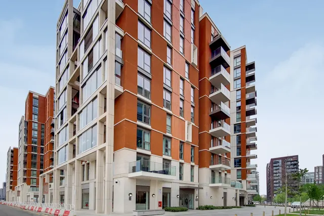 30 Denver Building, 6 Malthouse Road, London, photo 1