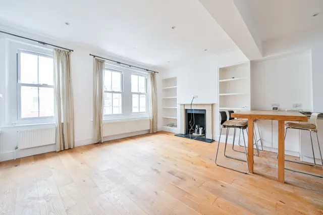 110 Brook Drive, London, photo 1