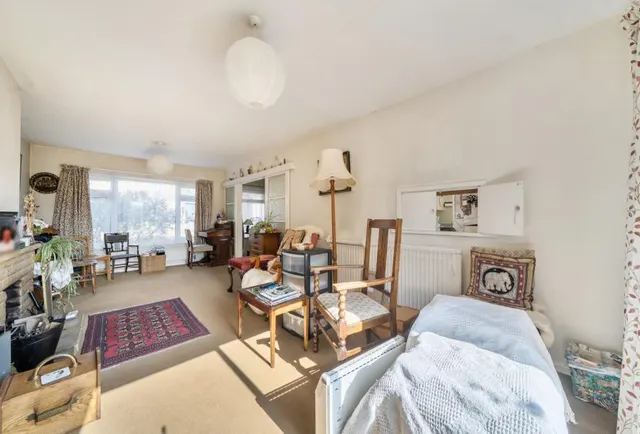 Honeythorn Close, Hempsted, GL2, photo 2
