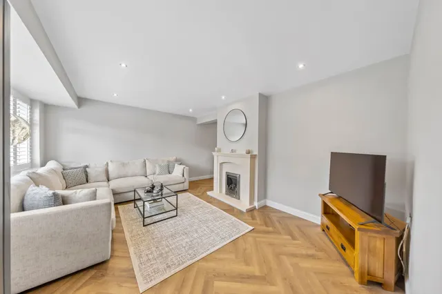 Photo 2 — Cinnamon Lane, Fearnhead, Warrington, Warrington, WA2 0BD