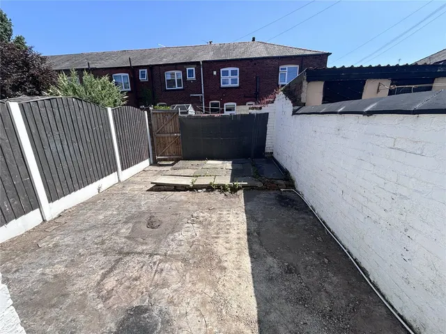 Hilton Fold Lane, Middleton, M24, photo 2