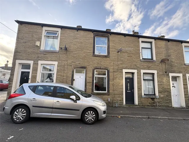 Elmwood Street, Burnley, Lancashire, BB11, photo 1