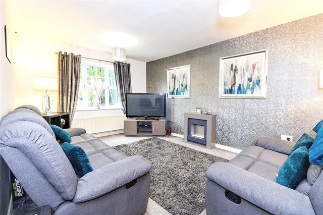 Photo 2 — Wordsworth Road, Denton, Manchester, Greater Manchester, M34