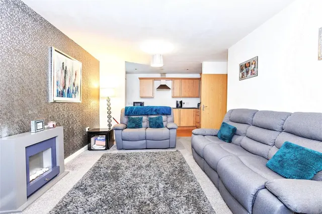 Photo 3 — Wordsworth Road, Denton, Manchester, Greater Manchester, M34