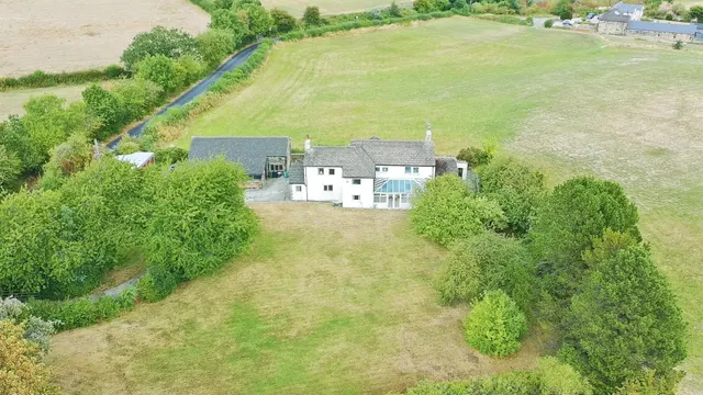 Gamble Lane, Farnley, Leeds, photo 1