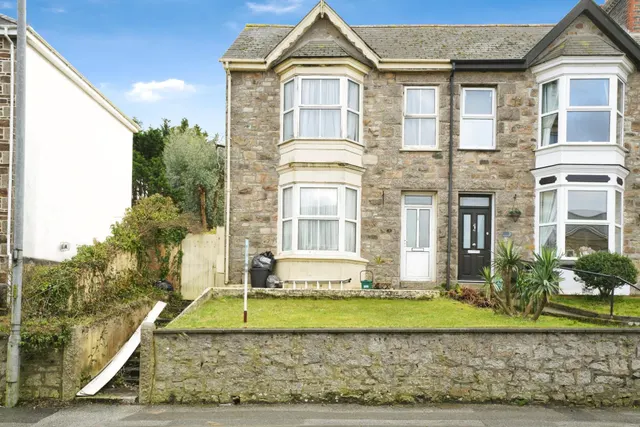 Barncoose Terrace, Redruth, TR15, photo 1