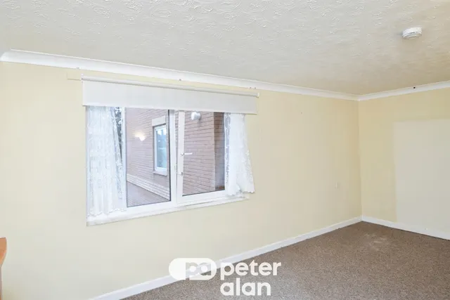 St. Helens Road, Swansea, SA1, photo 2