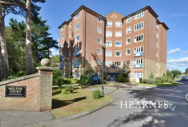 Melton Court, BH13, photo 1