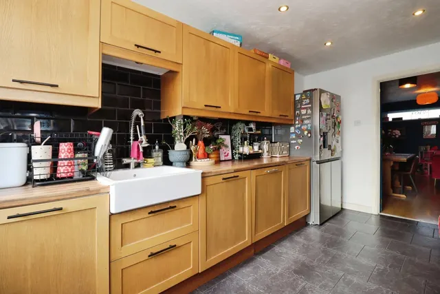 Cedar Way, Pucklechurch, BS16, photo 2