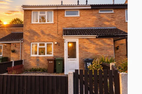 Fairlawn Close, Willenhall, WV12, photo 1