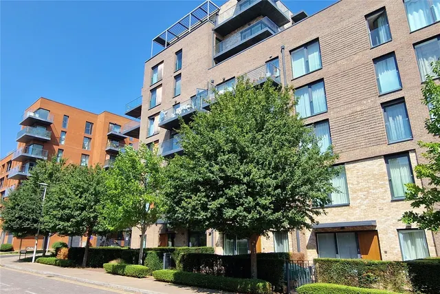 Photo 2 — Handley Drive, SE3