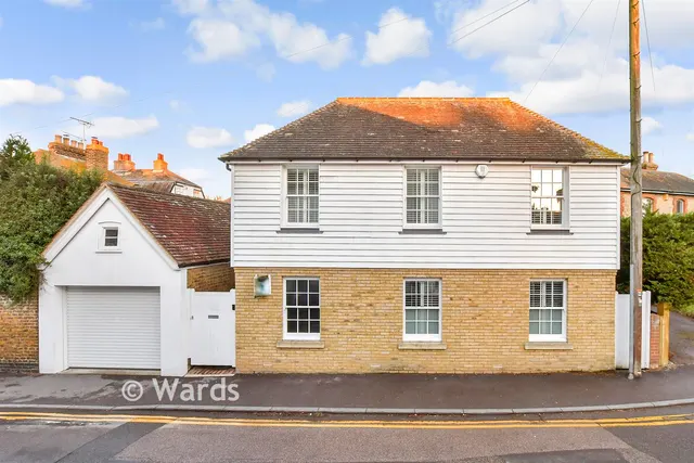 Swanfield Road, Whitstable, CT5, photo 1