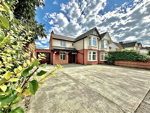 Drove Road, Swindon, Wiltshire, SN1 3AE, photo 1