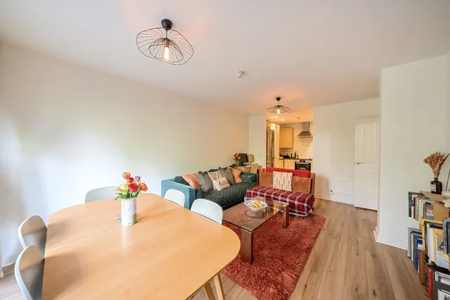 Flat 3, Chaplin House, All Saints Road, London, photo 1