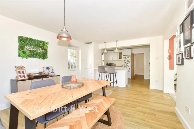 Crescent Drive North, Woodingdean, BN2, photo 3