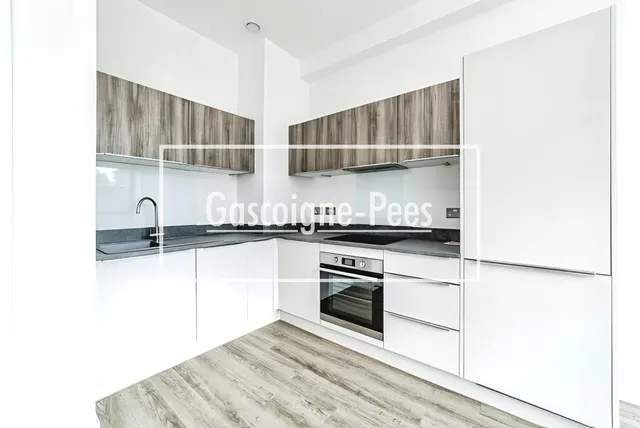 Basingstoke, Town Centre, RG21, photo 2
