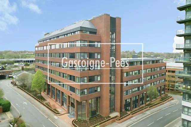 Basingstoke, Town Centre, RG21, photo 1