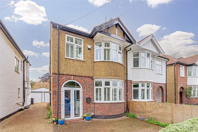 Percy Road, Hampton, TW12 2HW, photo 1