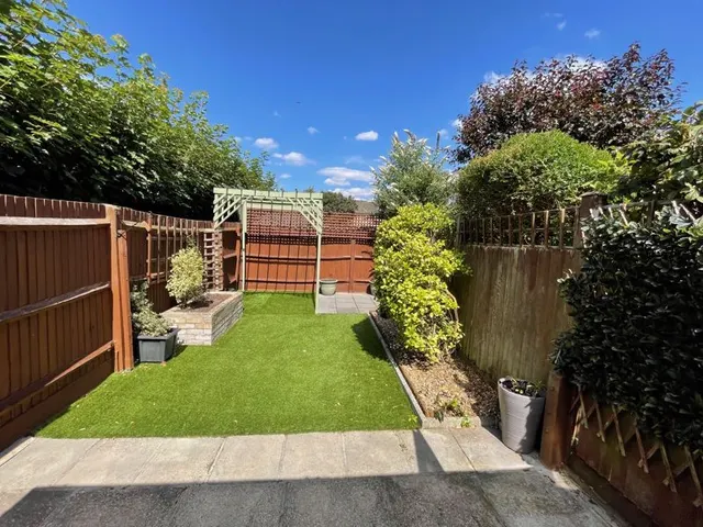 Photo 2 — Orchard Drive Wooburn Green, High Wycombe HP10 0QN