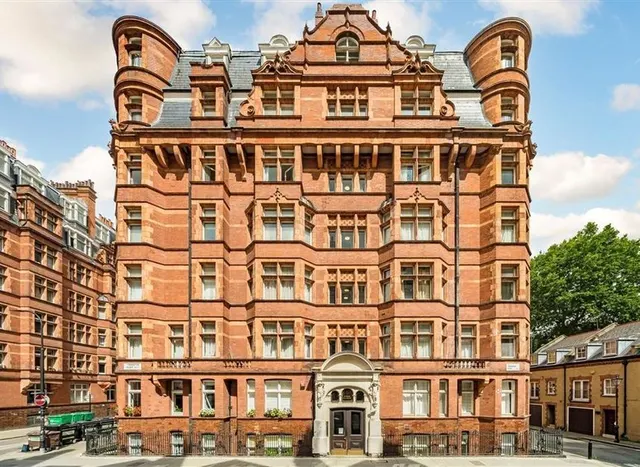 Torrington Place, Fitzrovia & Covent Garden, WC1E, photo 1
