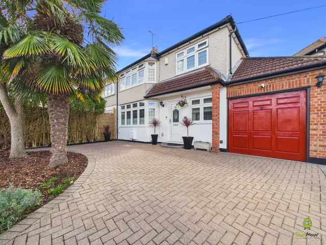 Merlin Road North, Welling, DA16, photo 1