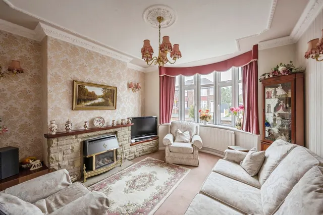 Newland Drive, Scunthorpe, DN15, photo 3