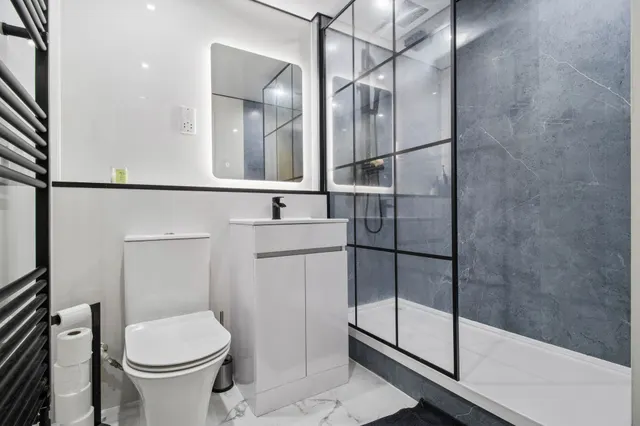 Photo 3 — Apartment 25, Beaumont Court, Warrington, Elphins Drive, WA4 6FZ