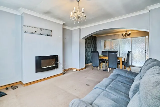 Photo 2 — Southbourne Avenue, Walsall, West Midlands, WS2