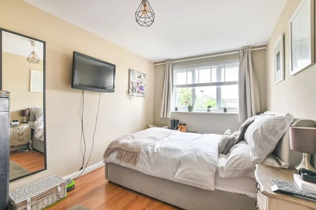 Photo 3 — 13 Jefferson Lodge, 85 Sudbury Avenue, Wembley