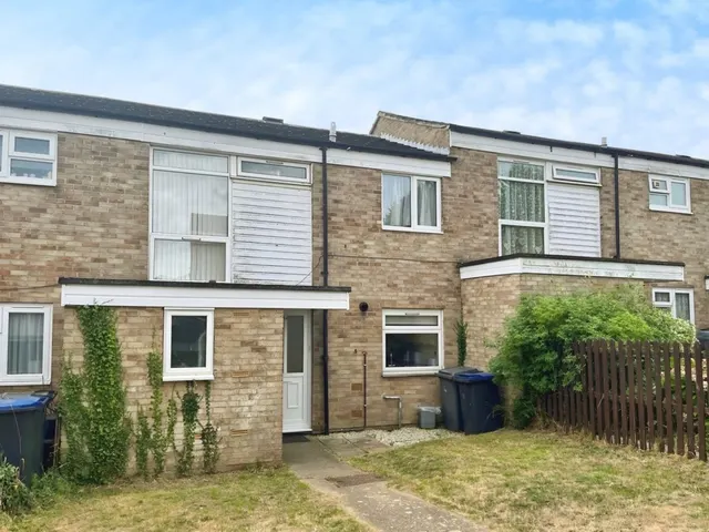 Nethersole Close, Canterbury, photo 1