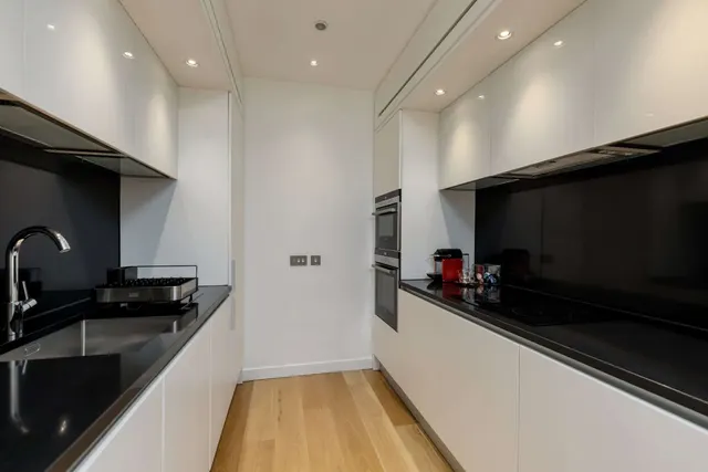 Photo 3 — Simpson Loan, Quartermile, Edinburgh, Midlothian, EH3 9GR