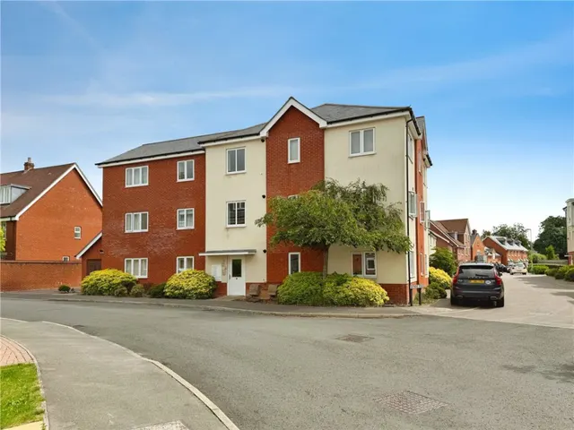 Cutforth Way, Romsey, SO51, photo 1