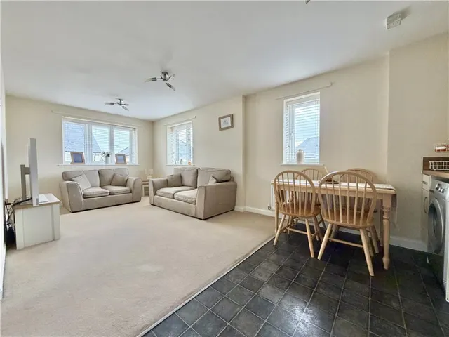 Cutforth Way, Romsey, SO51, photo 2