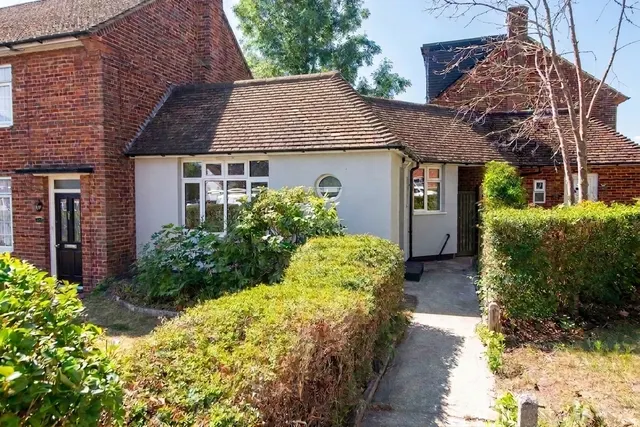 Hayling Road, Watford, WD19, photo 1