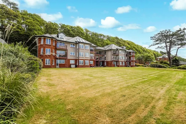 Kilmory Gardens, Skelmorlie, North Ayrshire, PA17, photo 1