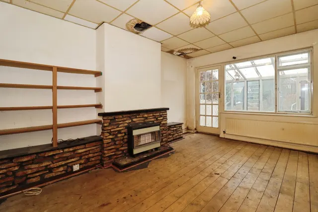Photo 2 — Colston Close, Soundwell, Bristol, BS16