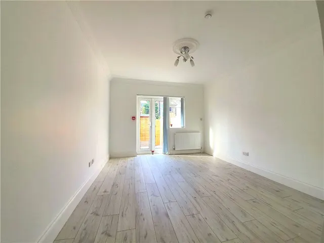 Pemdevon Road, Croydon, CR0, photo 1