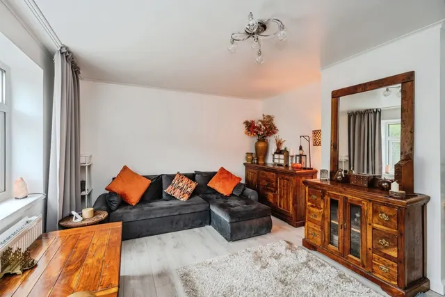 Glan Y Wern Road, Llansamlet, SA7, photo 1